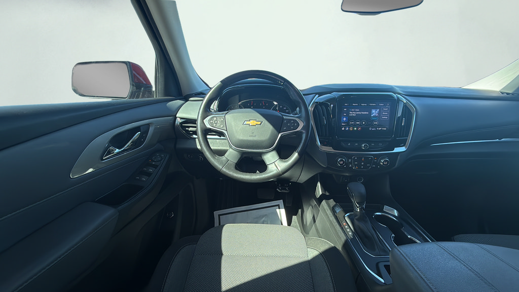 Used 2021 Chevrolet Traverse LT FWD image 36