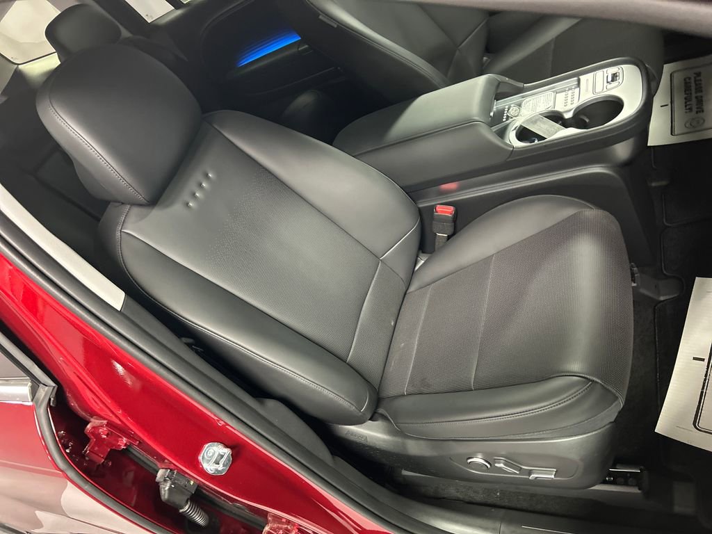 Used 2026 Hyundai Ioniq 9 SEL w/ Tow & Go Package image 23