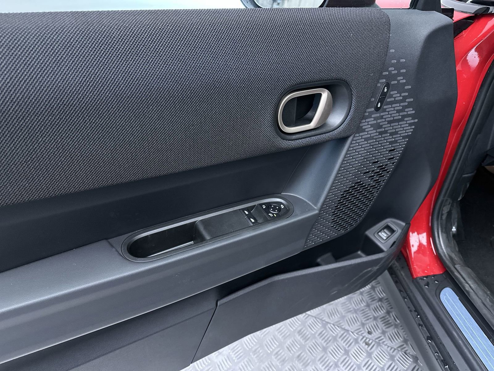 New 2026 MINI Cooper 2-Door Hardtop FWD image 15
