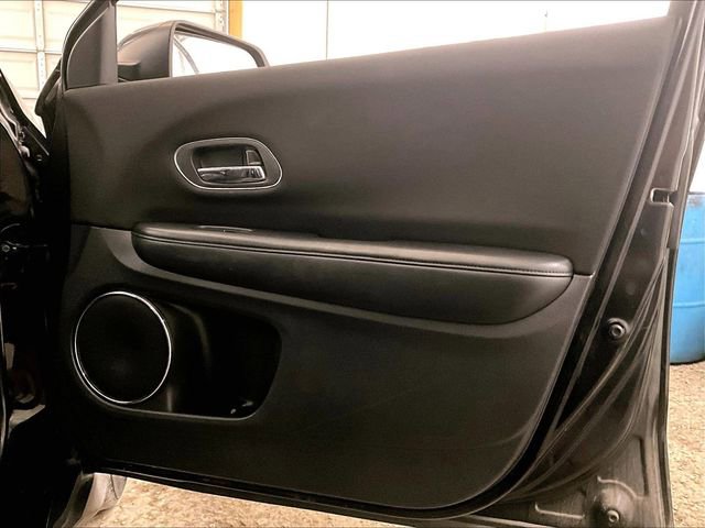 Used 2017 Honda HR-V EX image 23