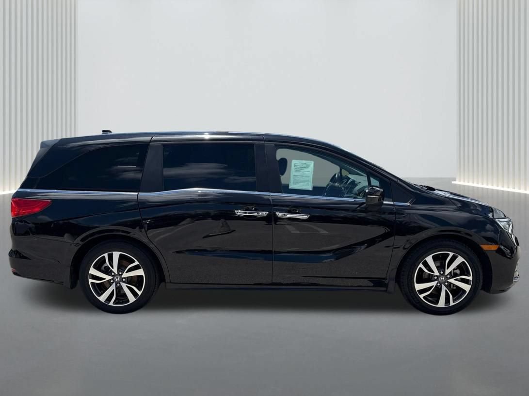 Used 2024 Honda Odyssey Touring image 4