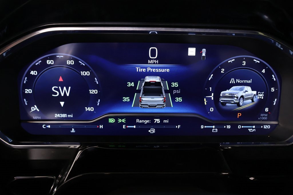 Used 2023 Chevrolet Silverado 1500 LTZ w/ LTZ Convenience Package II image 4