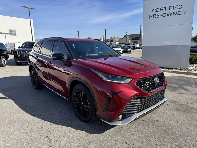 Used 2023 Toyota Highlander XSE