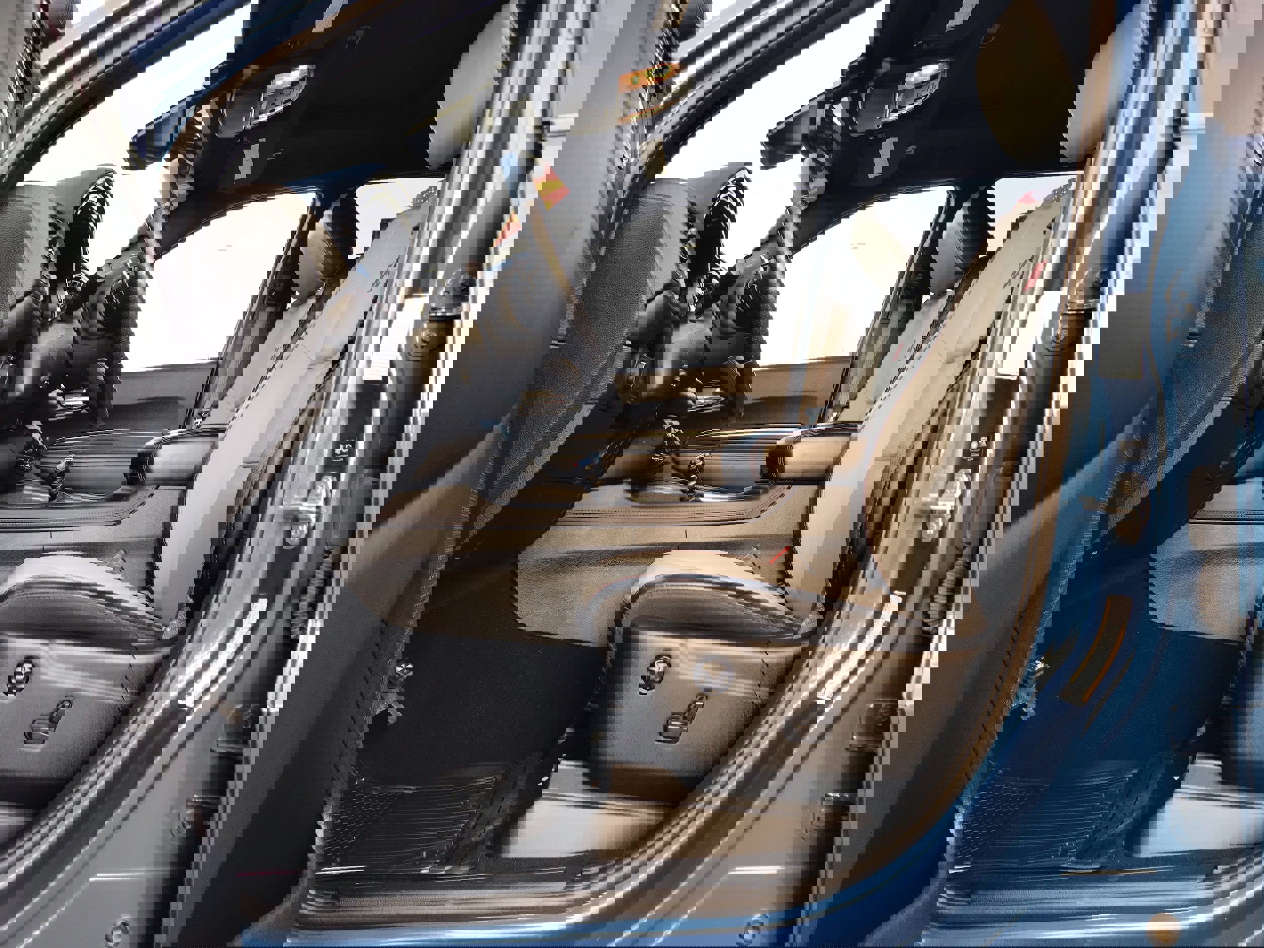 Used 2024 Dodge Durango GT image 12