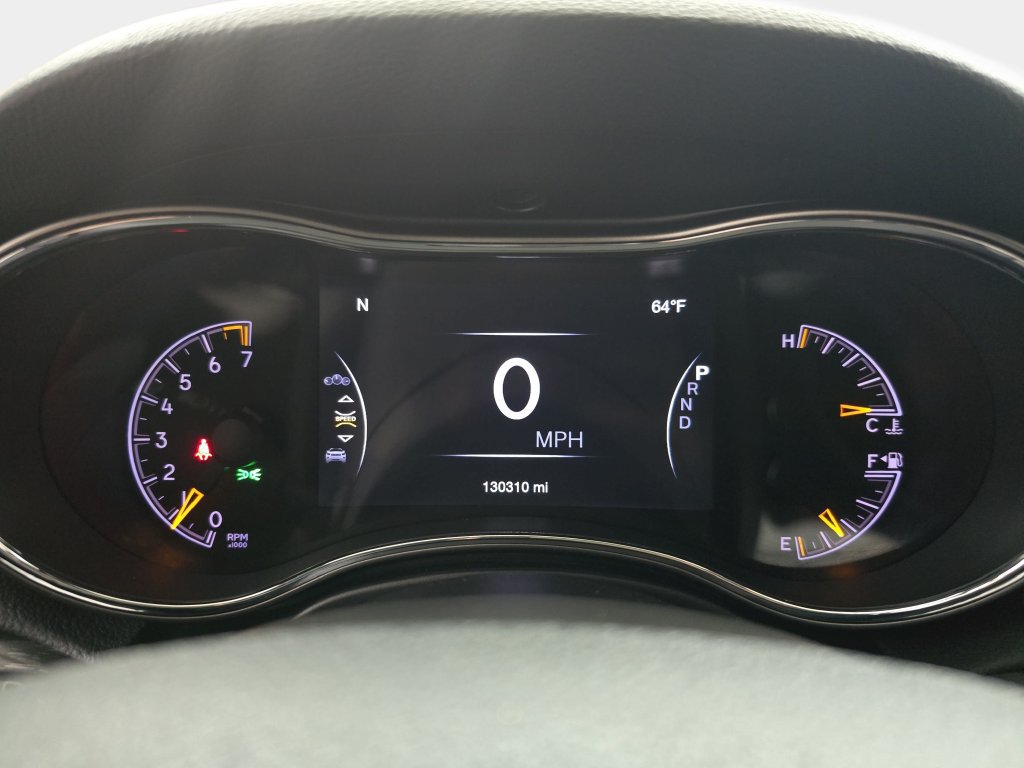 Used 2018 Jeep Grand Cherokee Laredo AWD/4WD image 21