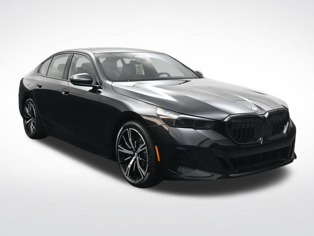 New 2027 BMW 550e xDrive w/ Executive Package AWD/4WD image 2