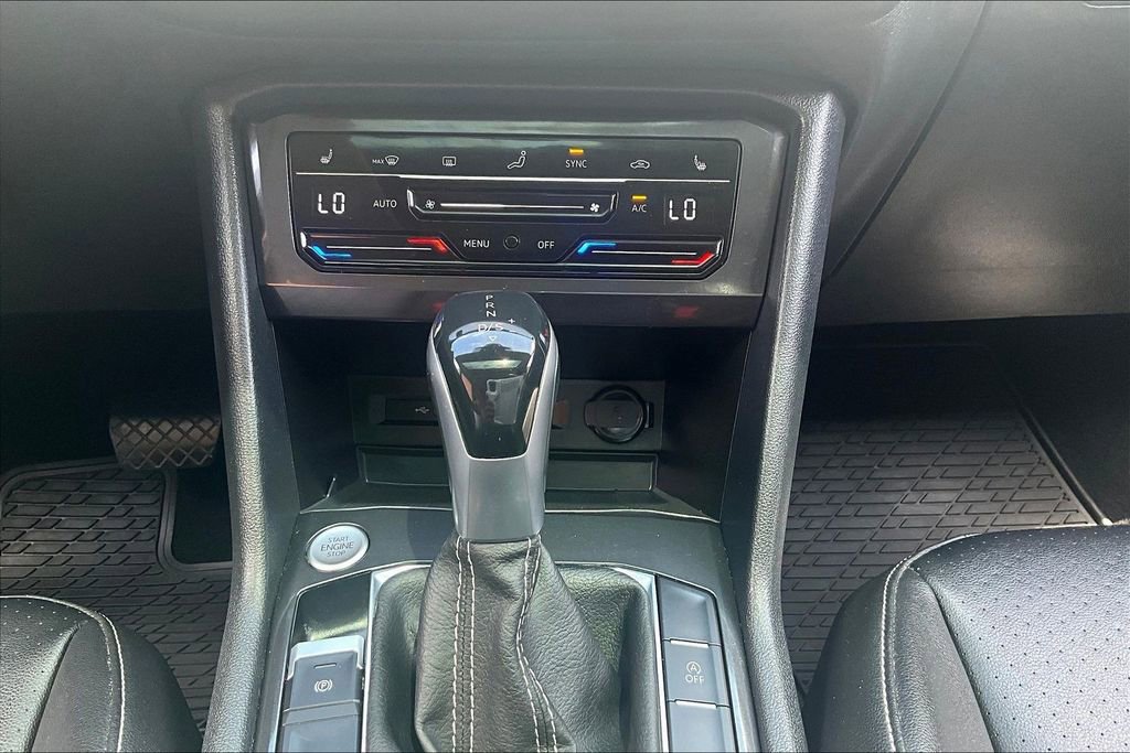 Used 2022 Volkswagen Tiguan SE image 42