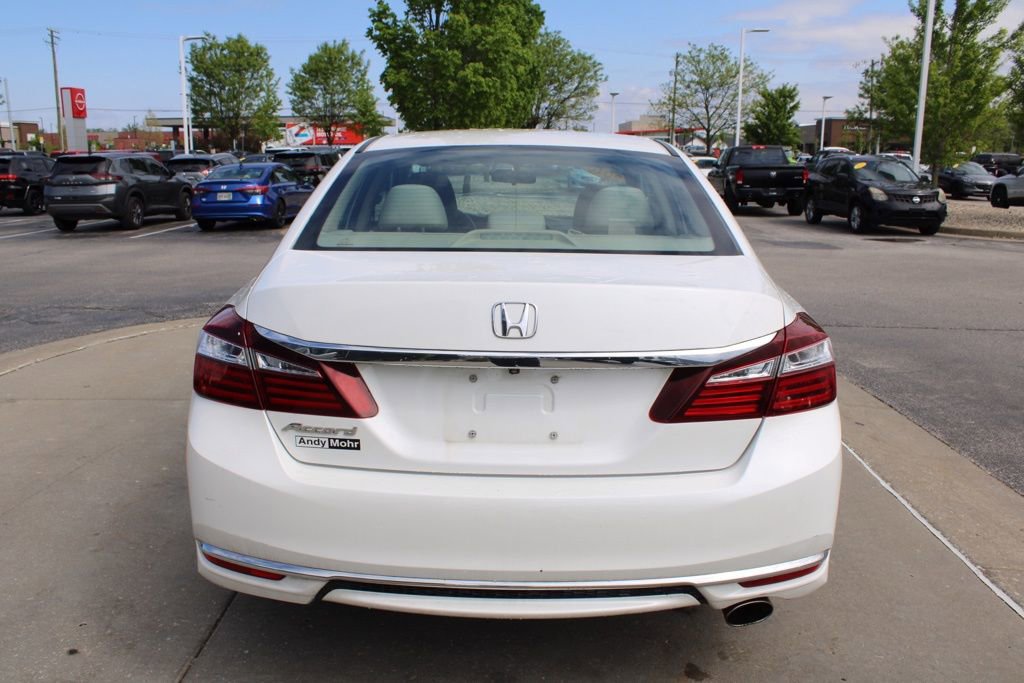 Used 2016 Honda Accord LX image 8