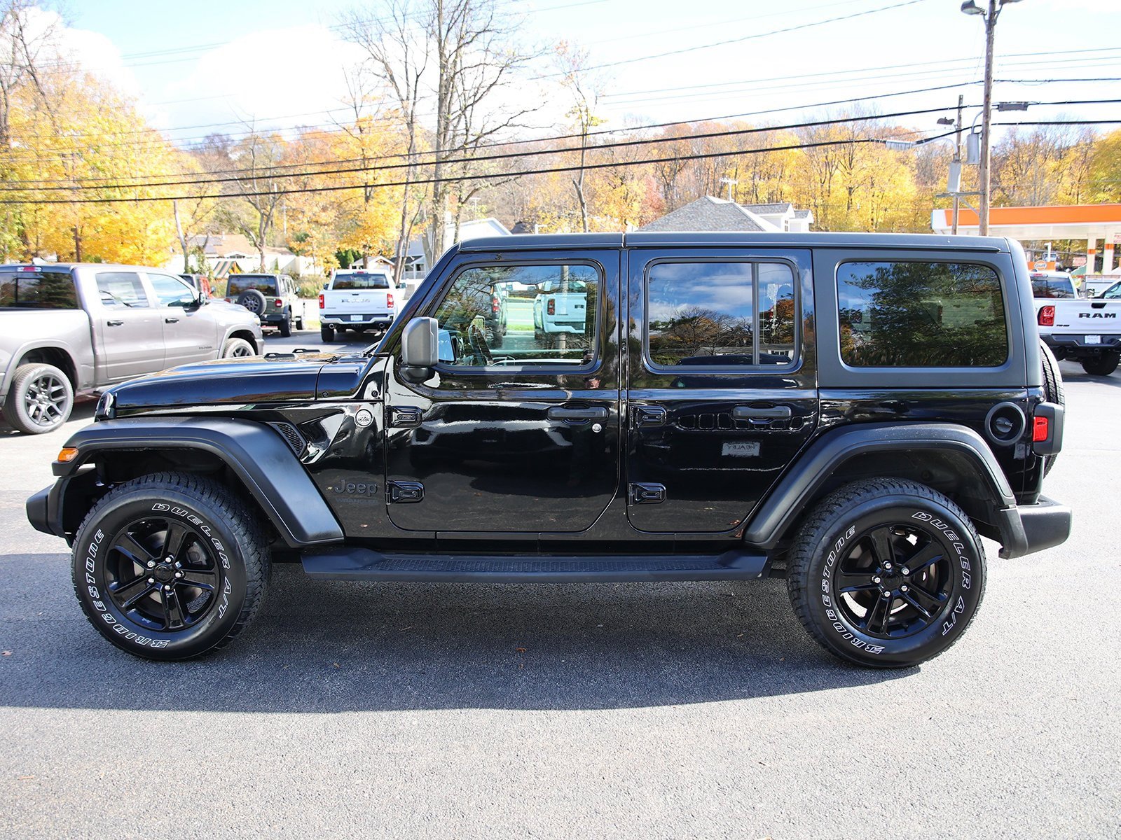 Used 2020 Jeep Wrangler Unlimited Sport image 4