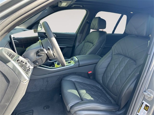 New 2026 BMW X5 xDrive50e w/ M Sport Package image 9
