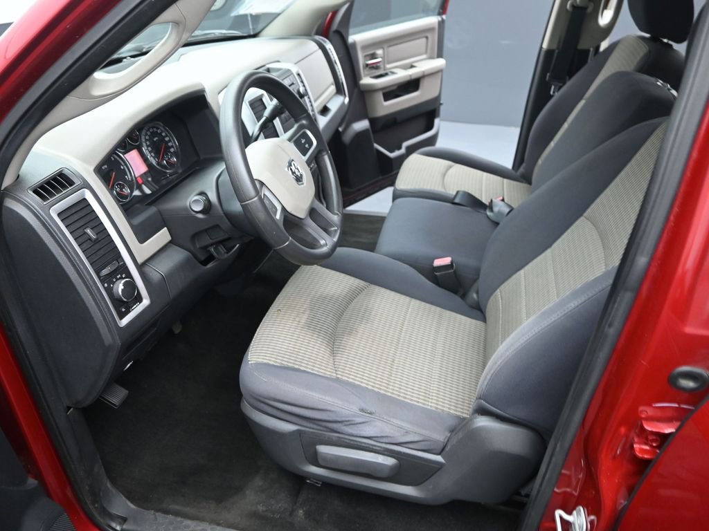Used 2010 Dodge Ram 1500 Truck SLT image 9