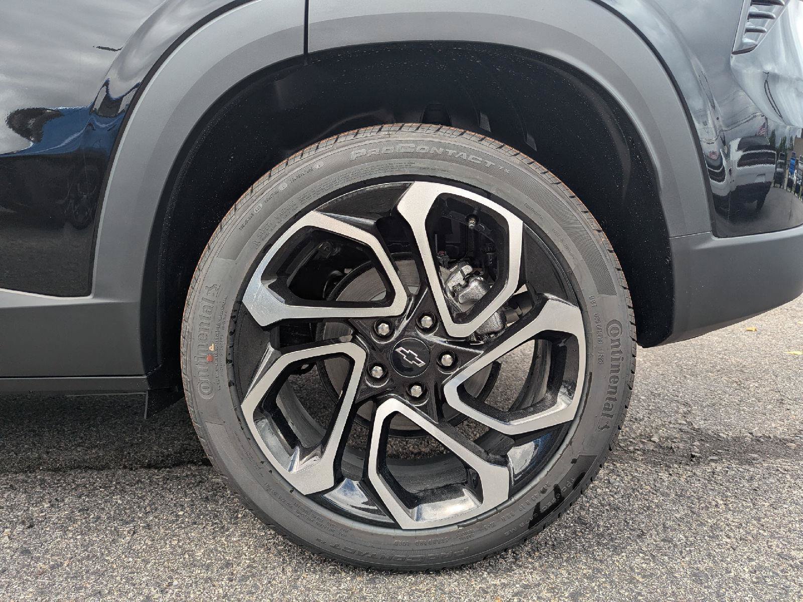 New 2026 Chevrolet Trax RS w/ Driver Confidence Package FWD image 16