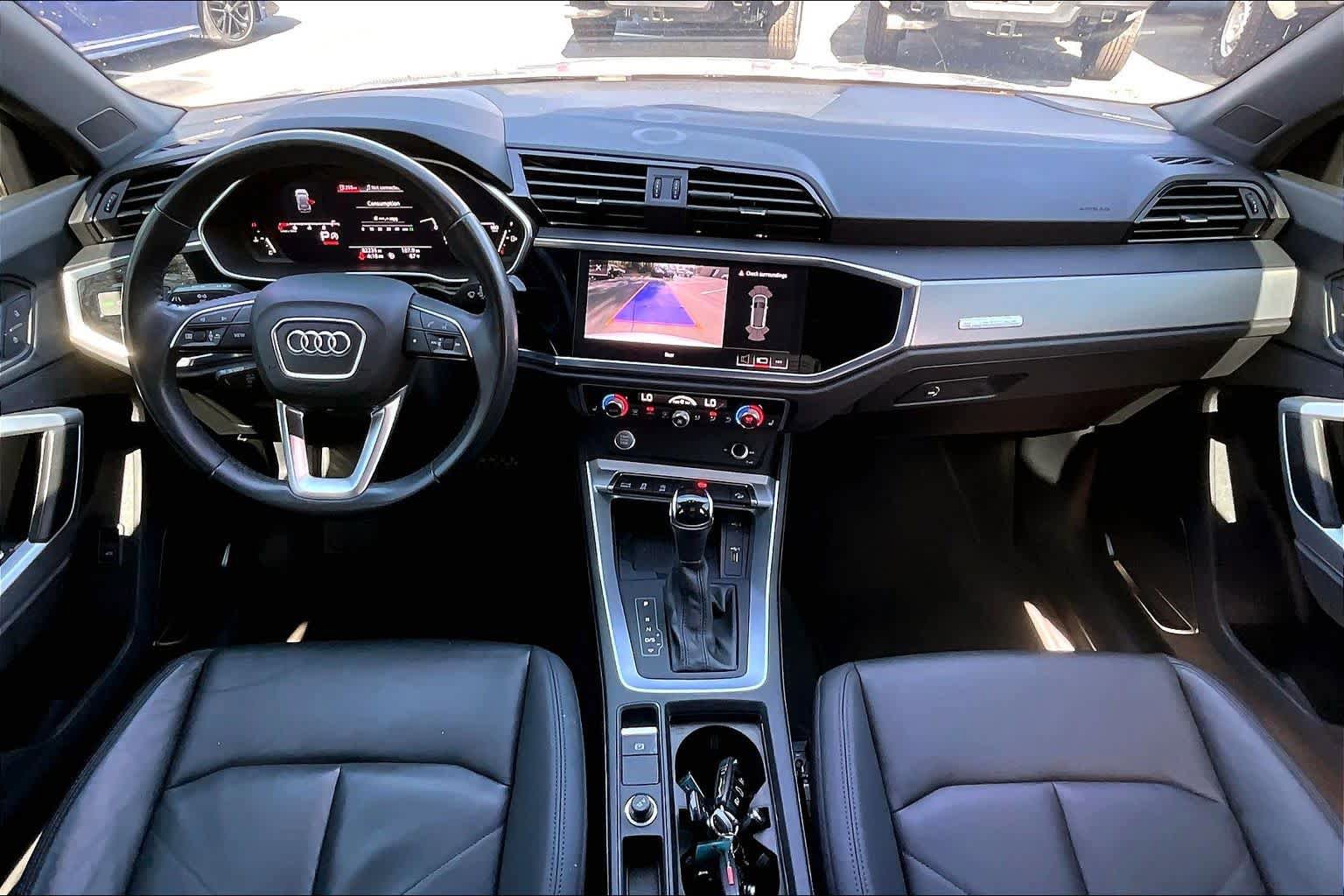 Used 2020 Audi Q3 2.0T Premium Plus w/ Premium Plus Package AWD/4WD image 15