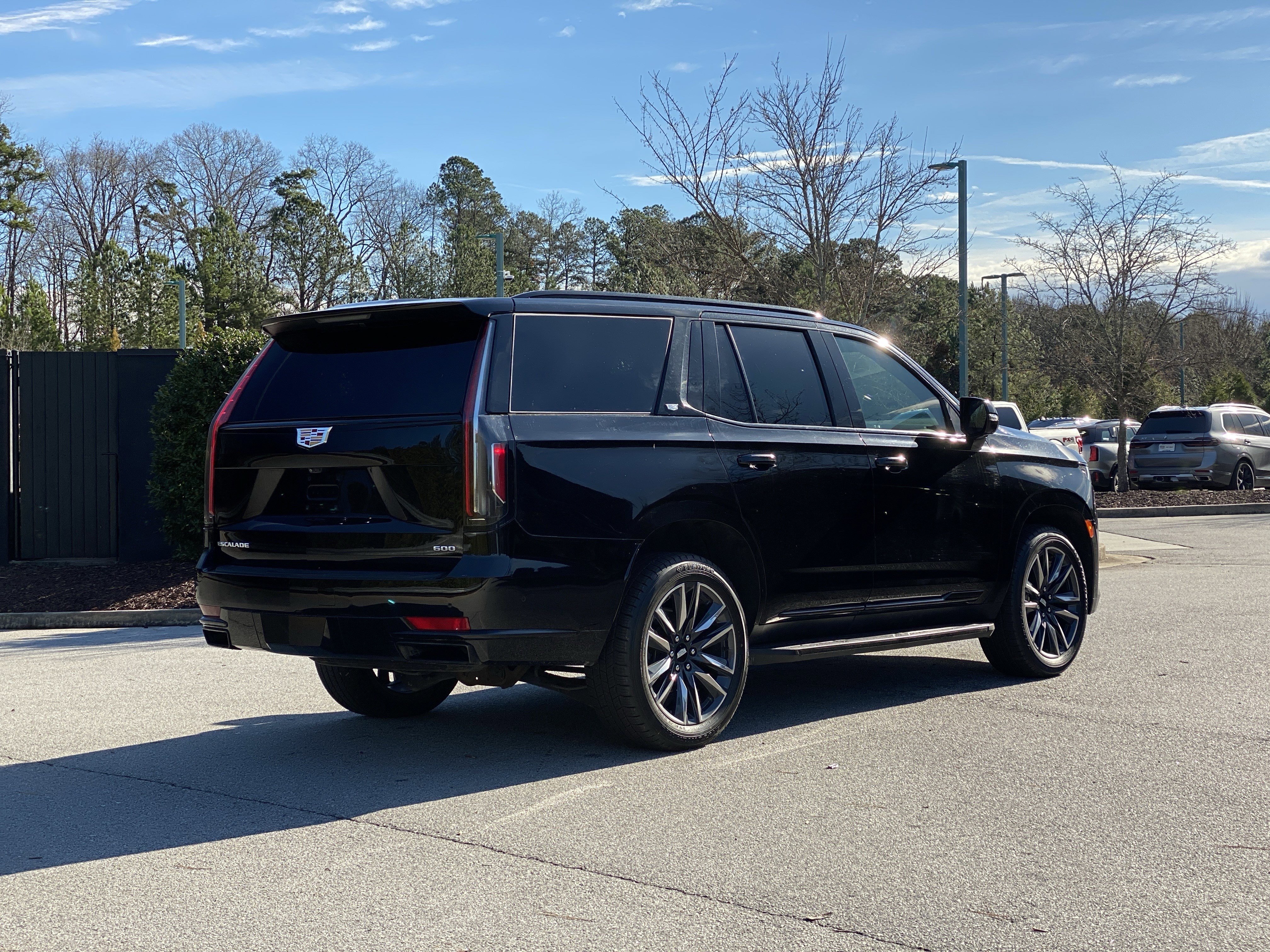 Used 2023 Cadillac Escalade Sport image 3
