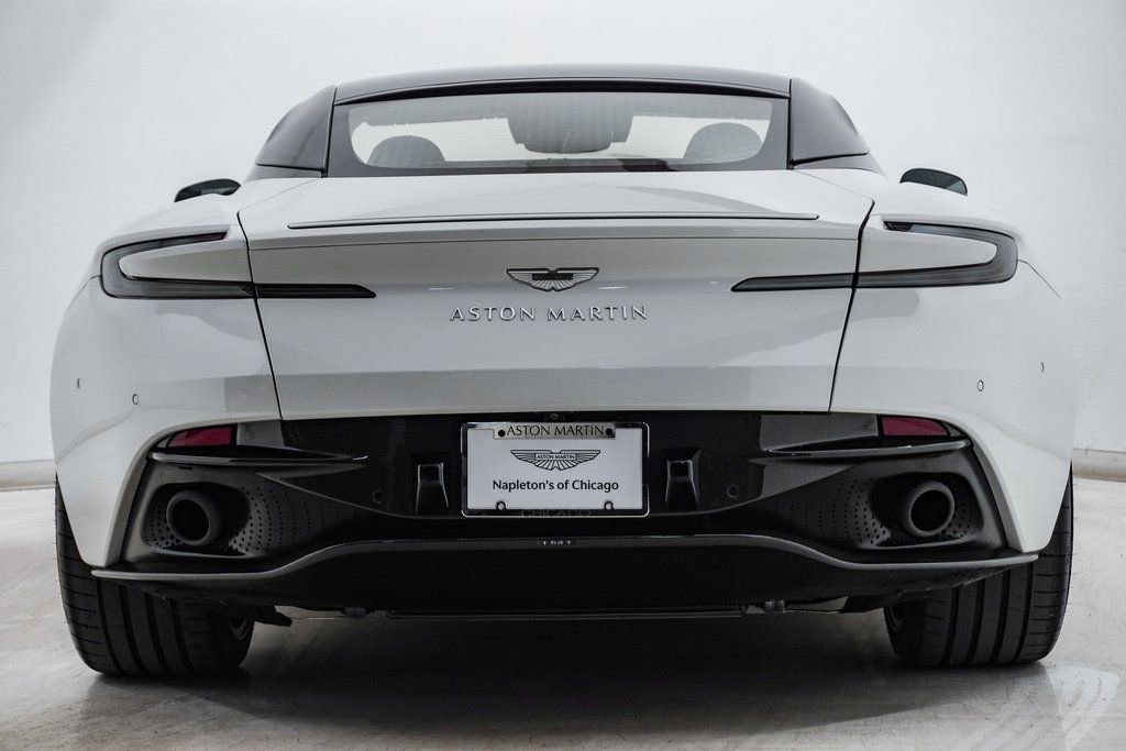 Used 2024 Aston Martin DB12 Coupe RWD image 16