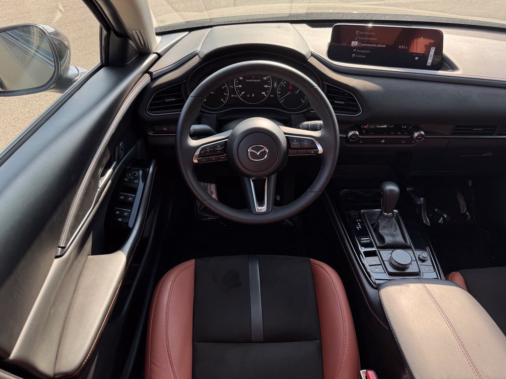 Certified 2025 MAZDA CX-30 Carbon AWD/4WD image 14
