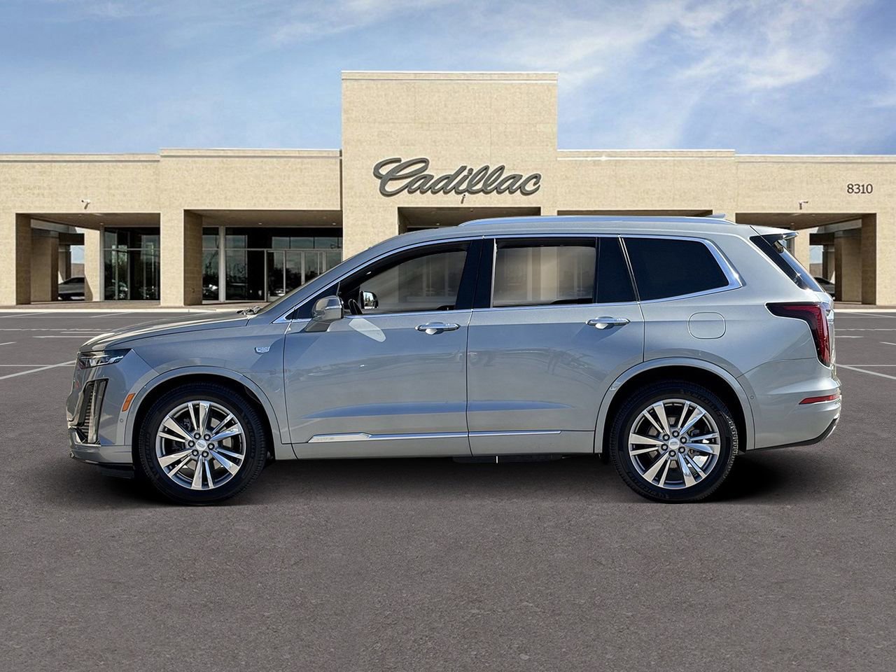 Certified 2023 Cadillac XT6 Premium Luxury w/ Technology Package image 8