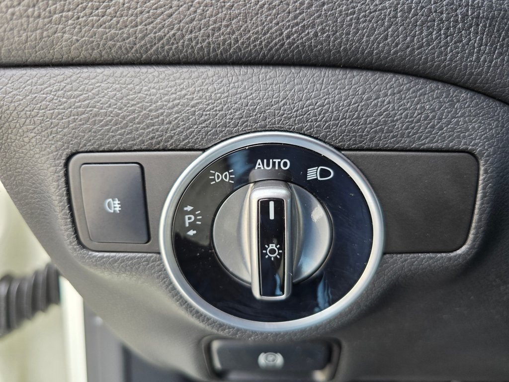 Used 2014 Mercedes-Benz CLA 45 AMG 4MATIC image 31