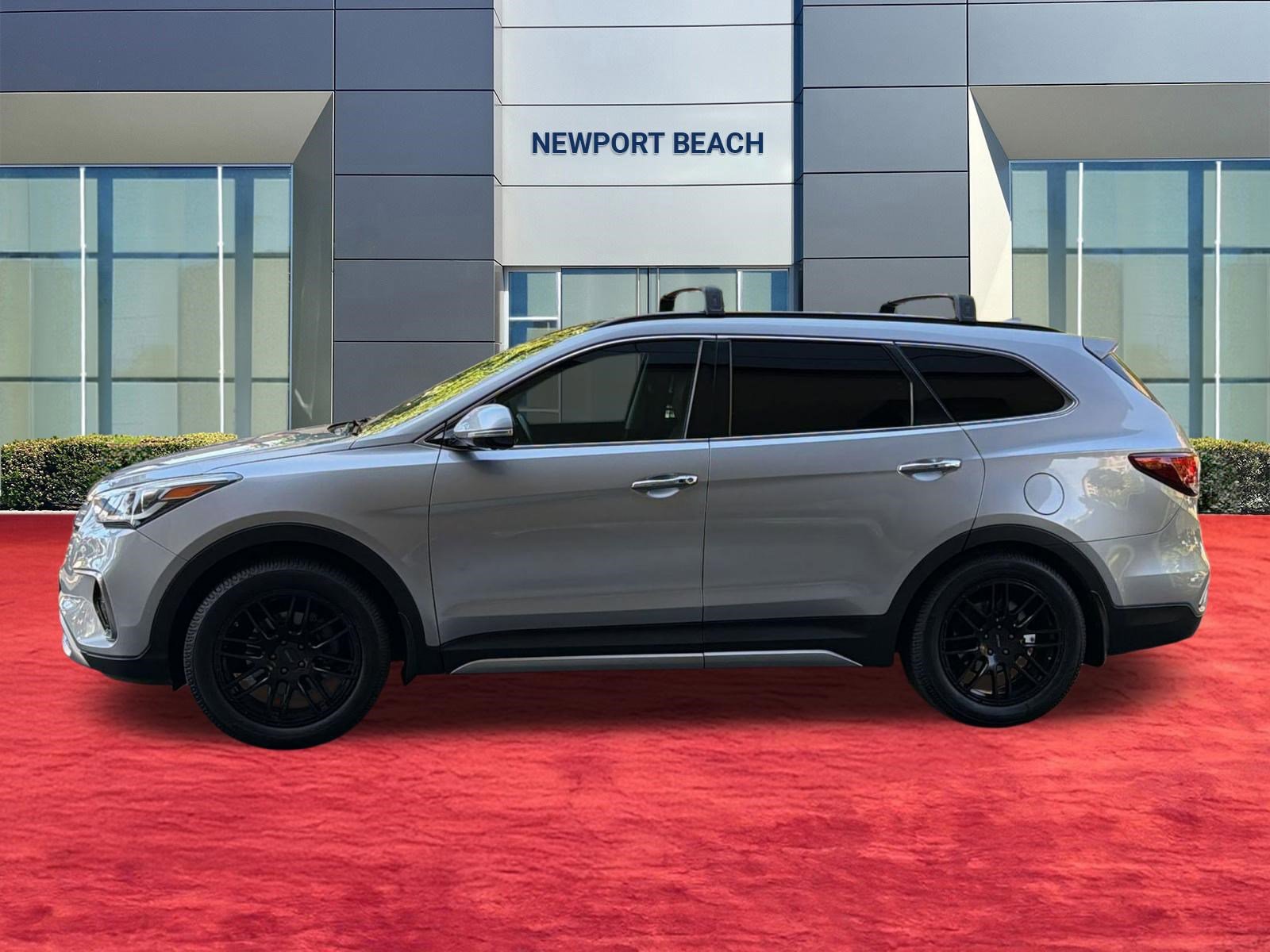 Used 2019 Hyundai Santa Fe XL FWD image 2