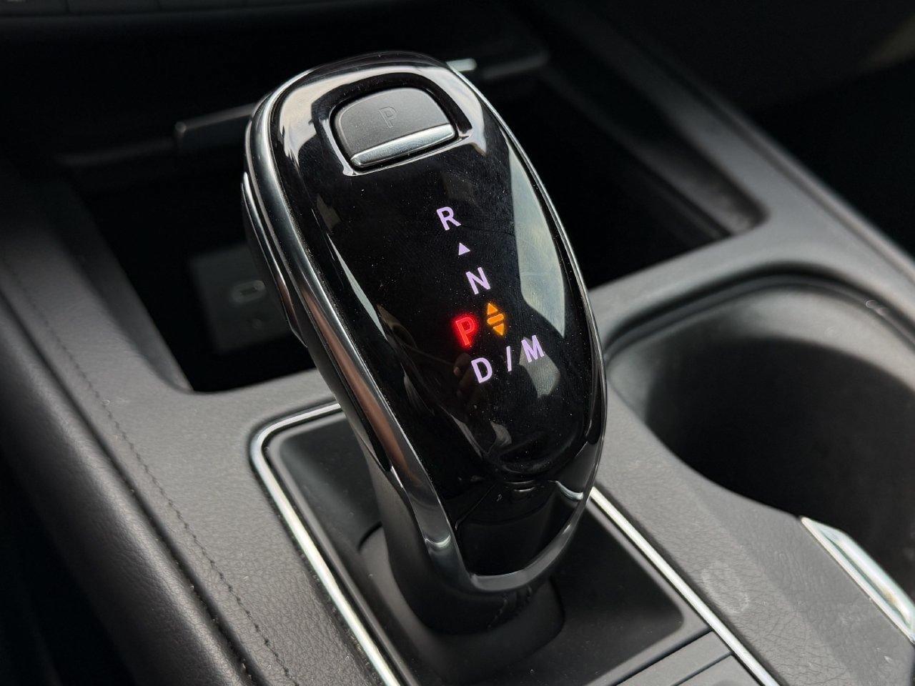 Used 2024 Cadillac XT4 Sport FWD image 18