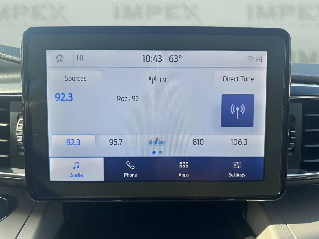 Used 2024 Ford Explorer XLT w/ Equipment Group 202A image 18