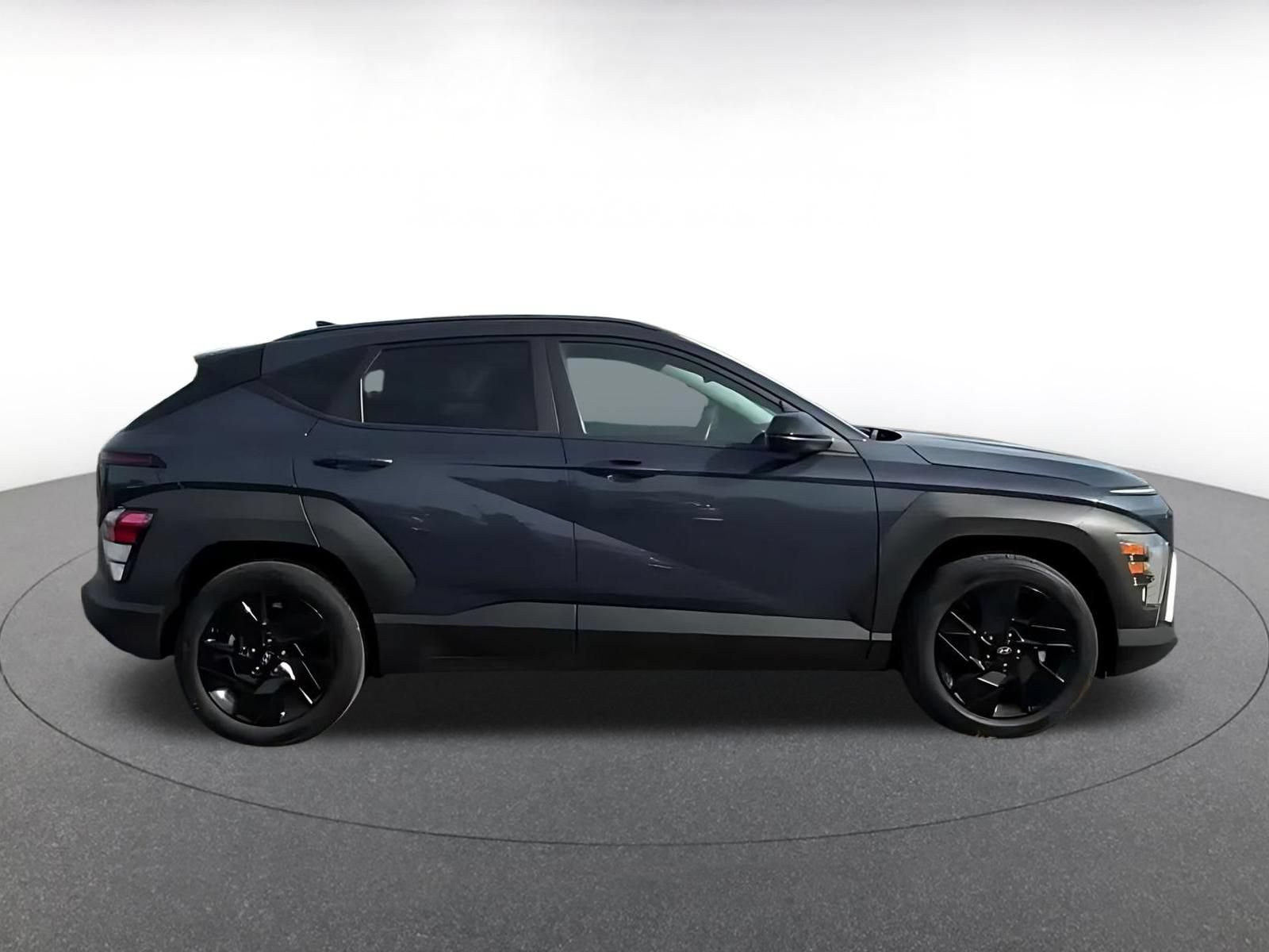 Used 2026 Hyundai Kona SEL Sport FWD image 15