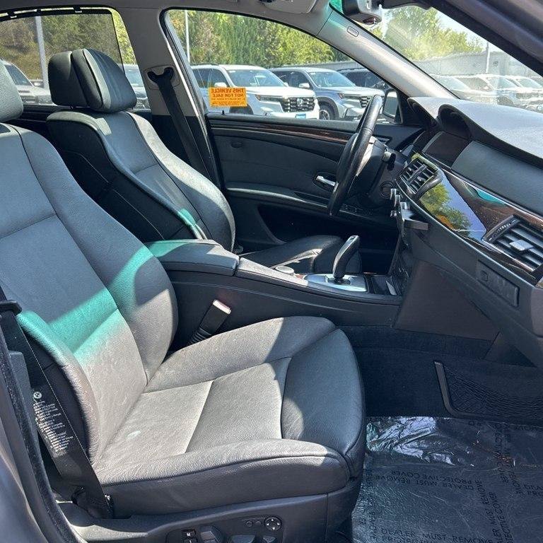 Used 2008 BMW 550i Sedan RWD image 6
