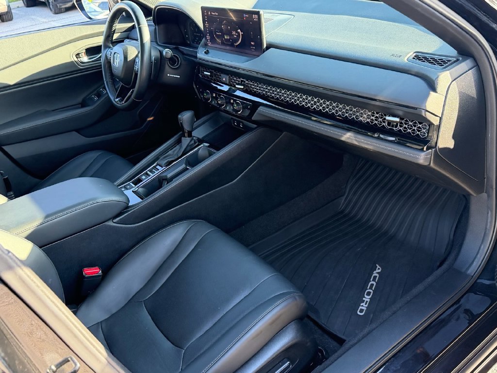 Used 2024 Honda Accord Sport image 16