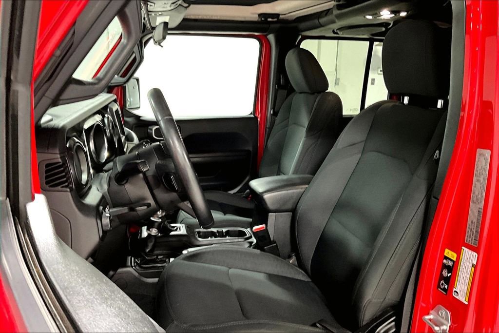 Used 2020 Jeep Gladiator Sport image 34