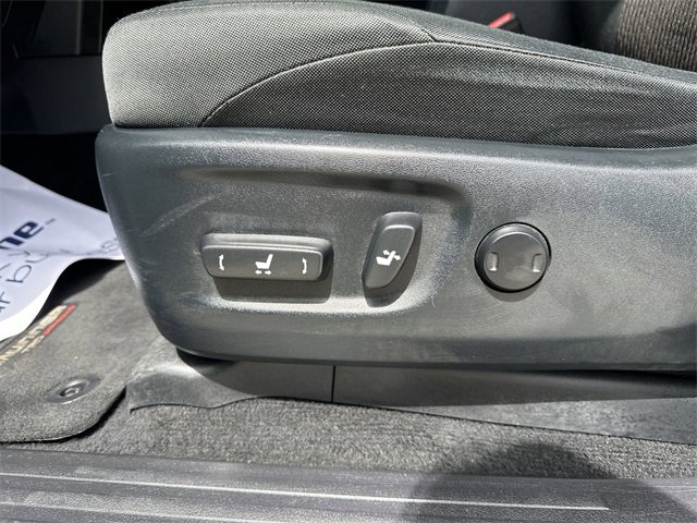 Used 2024 Toyota 4Runner TRD Off-Road image 19