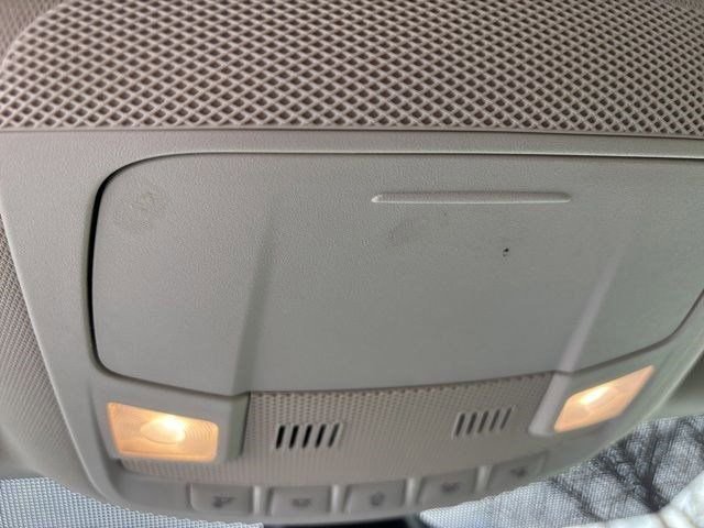 Used 2023 Ford Edge SEL AWD/4WD image 26