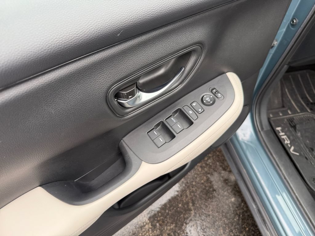 Certified 2023 Honda HR-V LX image 20