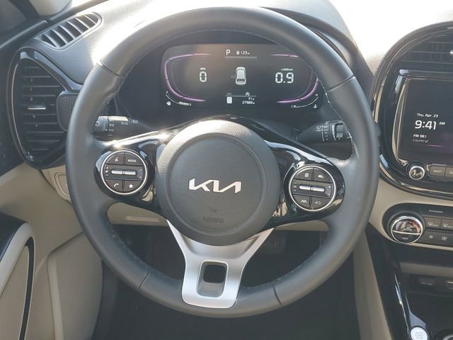 Certified 2023 Kia Soul EX FWD image 12