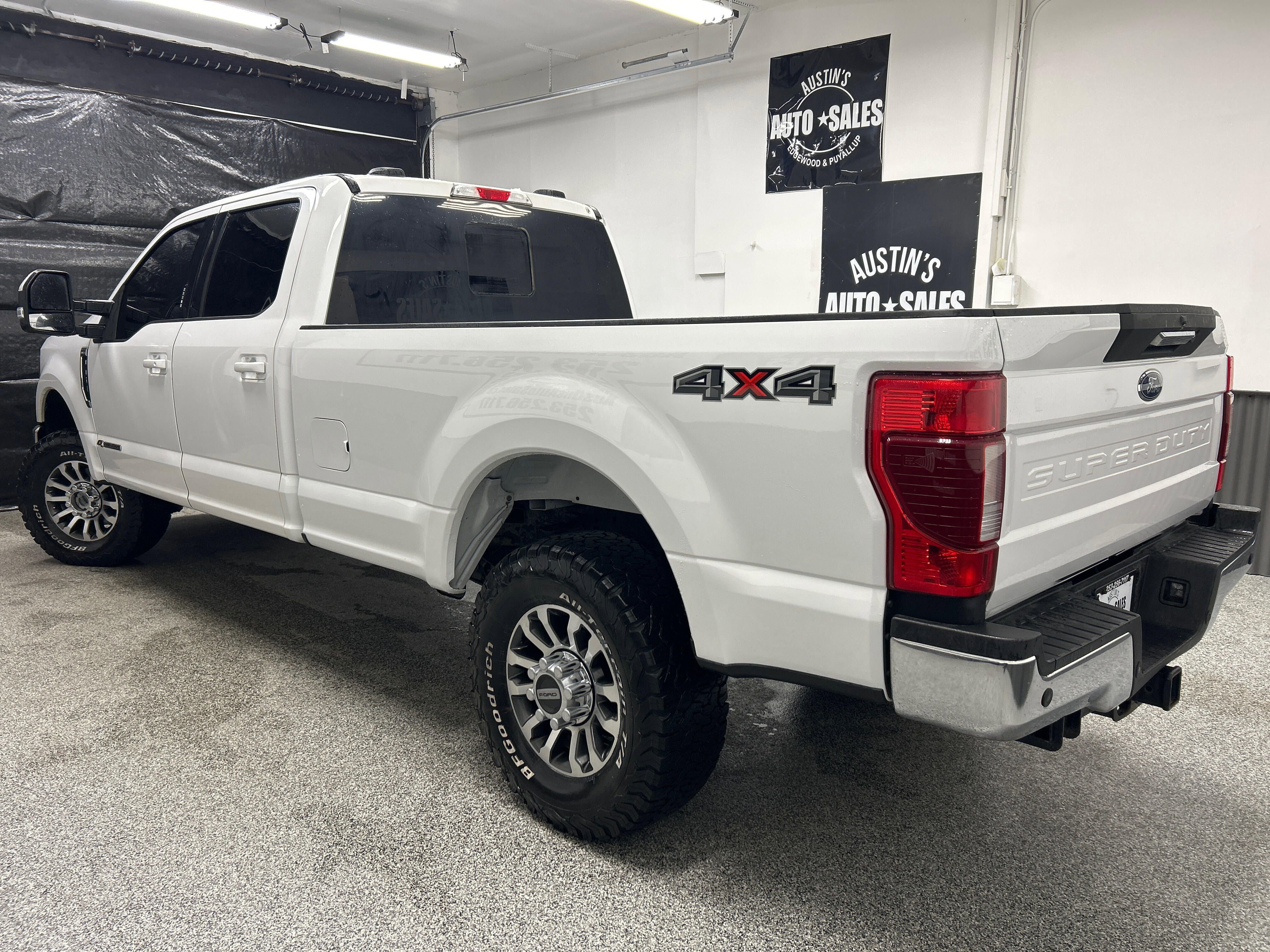 Used 2021 Ford F350 Lariat AWD/4WD image 4