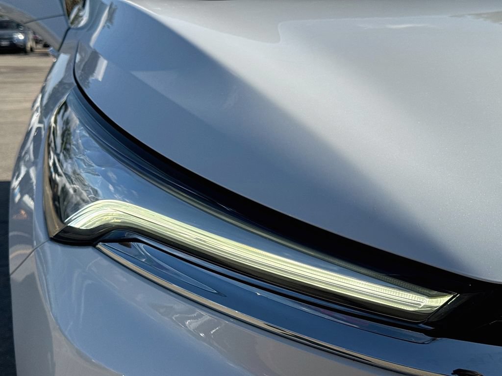 Used 2022 Buick Enclave Avenir w/ Avenir Technology Package FWD image 39
