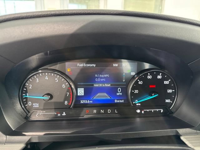 Used 2022 Ford Explorer XLT w/ Equipment Group 202A AWD/4WD image 29