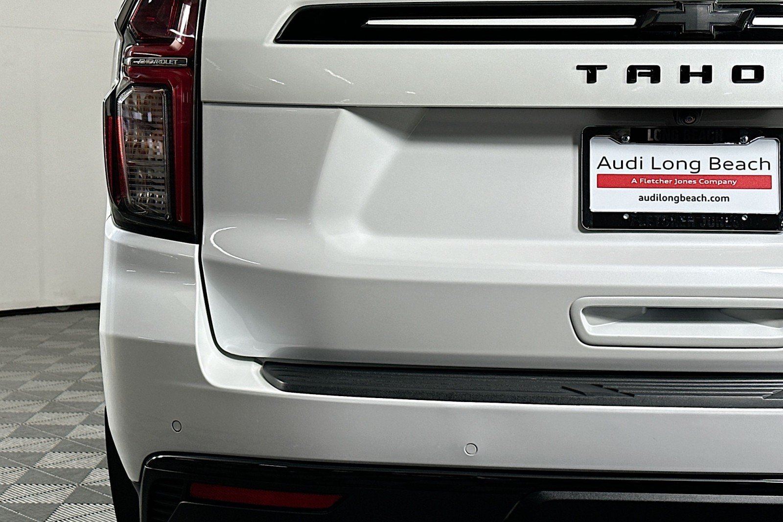Used 2023 Chevrolet Tahoe RST w/ Luxury Package RWD image 18