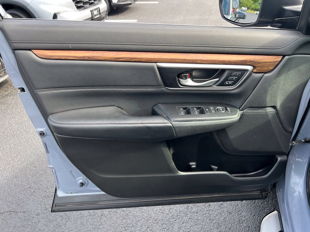 Used 2021 Honda CR-V Touring image 21