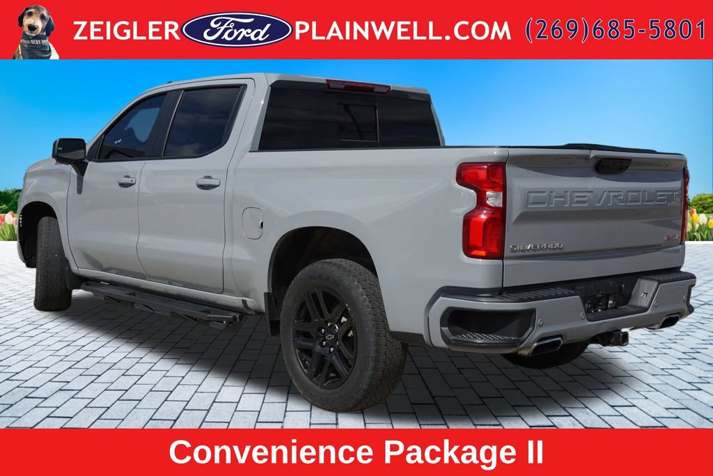 Used 2024 Chevrolet Silverado 1500 RST AWD/4WD image 3