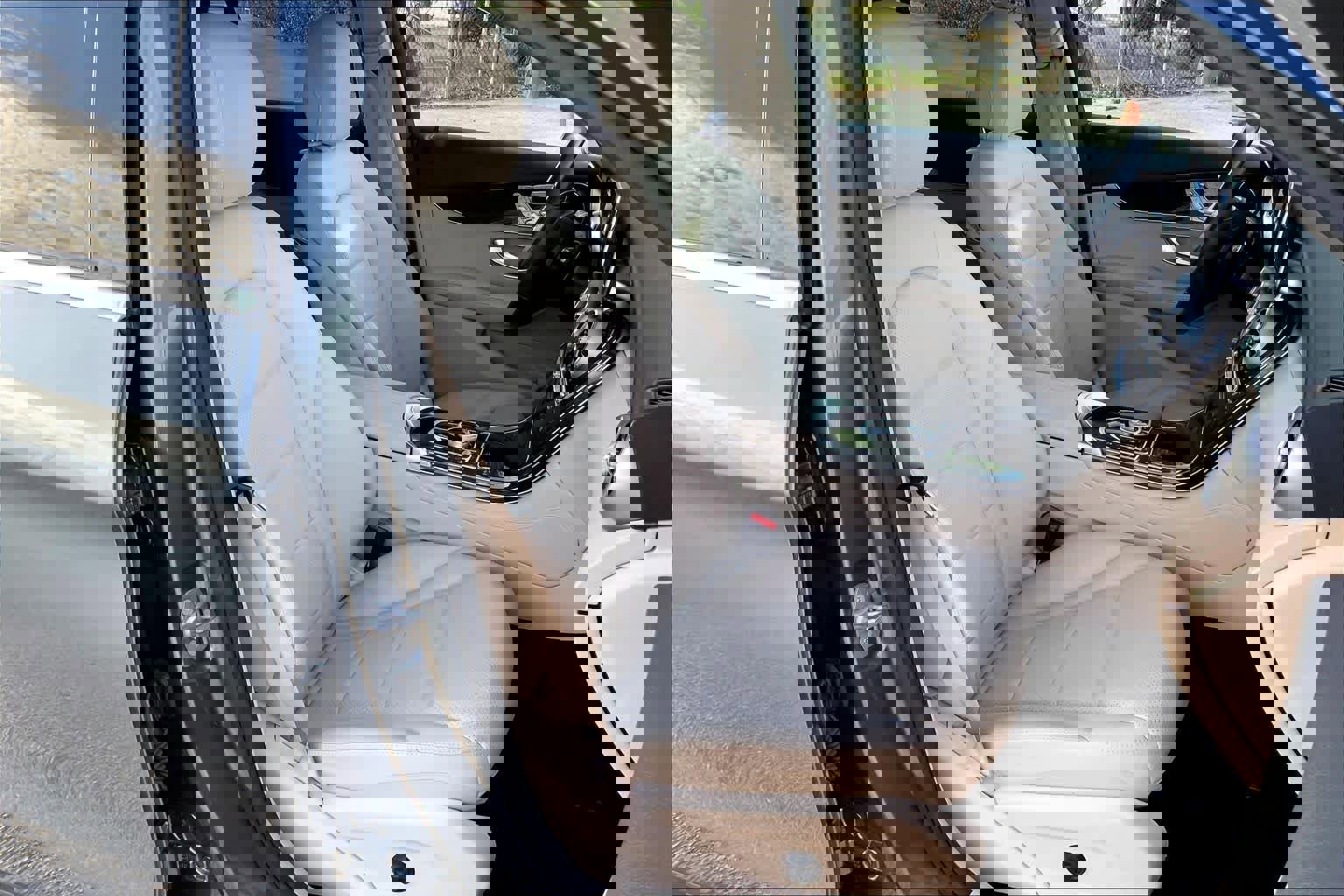 Used 2019 Mercedes-Benz GLC 300 image 9