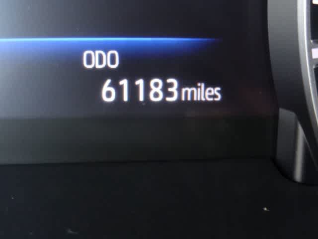 Used 2021 Toyota Highlander XSE FWD image 24