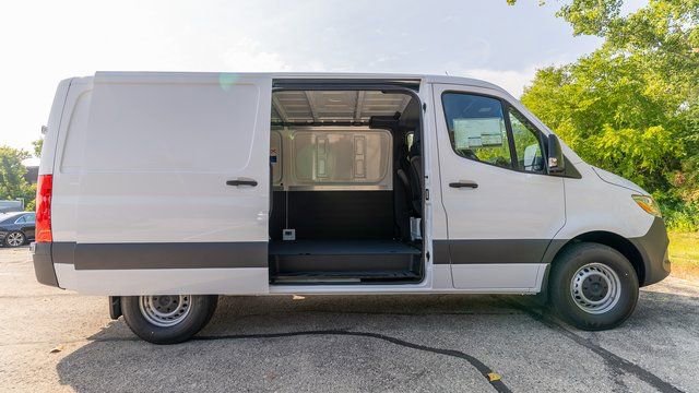 New 2026 Mercedes-Benz Sprinter 2500 image 2