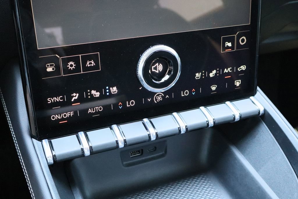 Certified 2026 GMC Terrain Denali AWD/4WD image 18