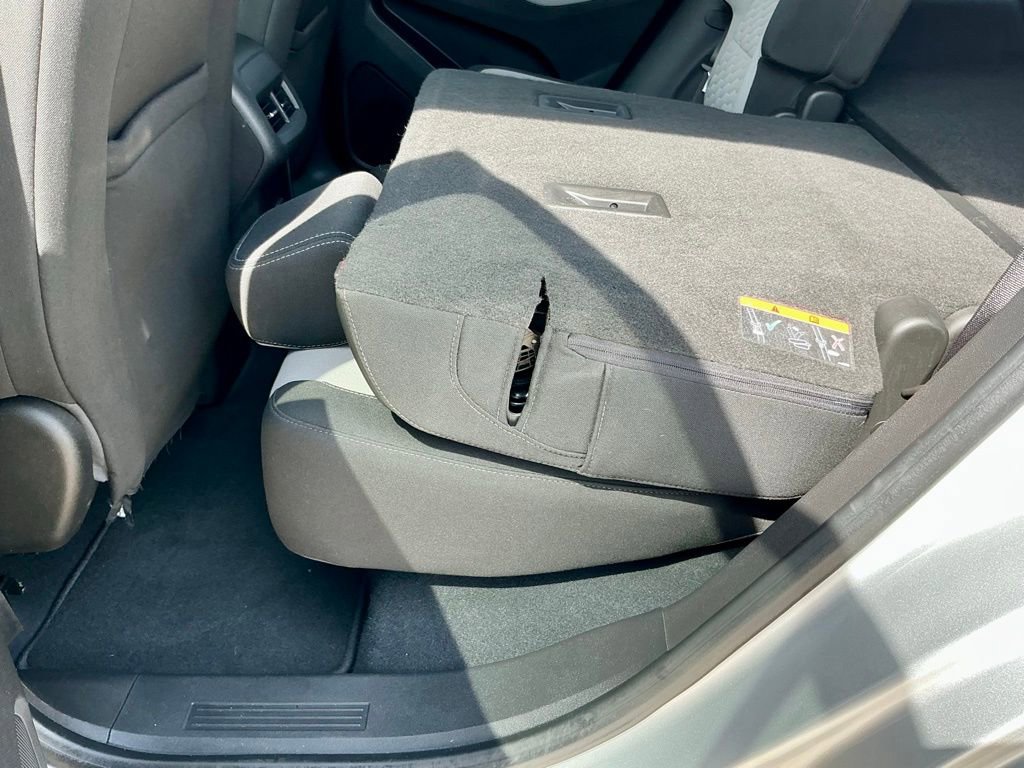 Used 2021 Chevrolet Equinox LT FWD image 29