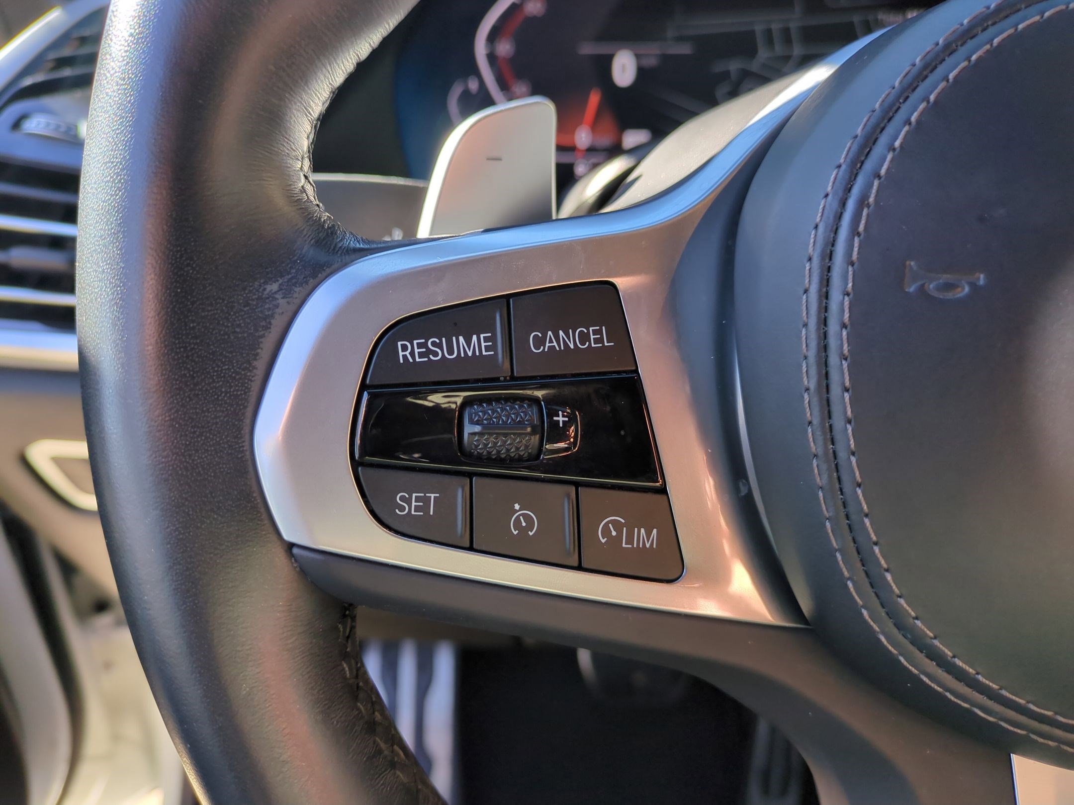 Used 2023 BMW X5 xDrive40i w/ M Sport Package image 17