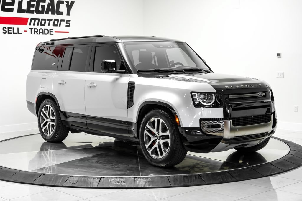 Used 2024 Land Rover Defender 130 X AWD/4WD image 3
