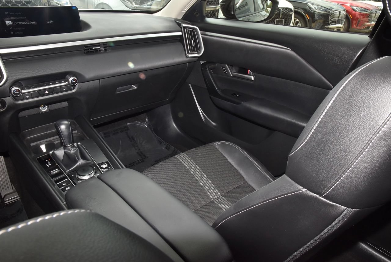 Used 2024 MAZDA CX-50 AWD 2.5 S w/ Preferred Package image 17