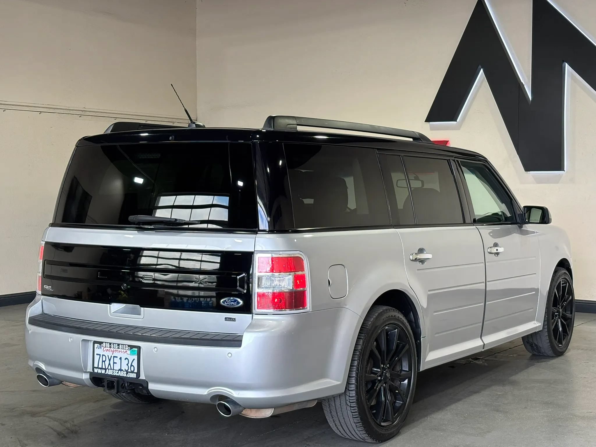 Used 2016 Ford Flex SEL w/ Equipment Group 202A AWD/4WD image 4