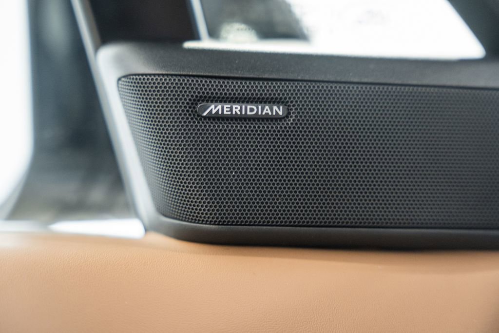 Used 2023 Land Rover Range Rover Sport SE image 38