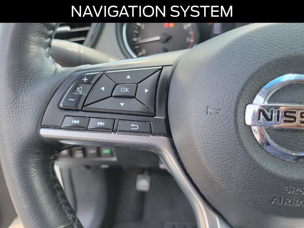 Used 2018 Nissan Rogue SV w/ Premium Package AWD/4WD image 21